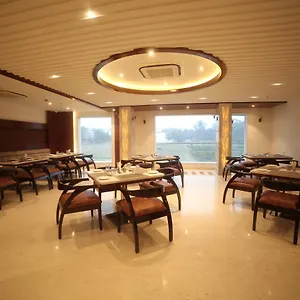 4* Hotel Comfort